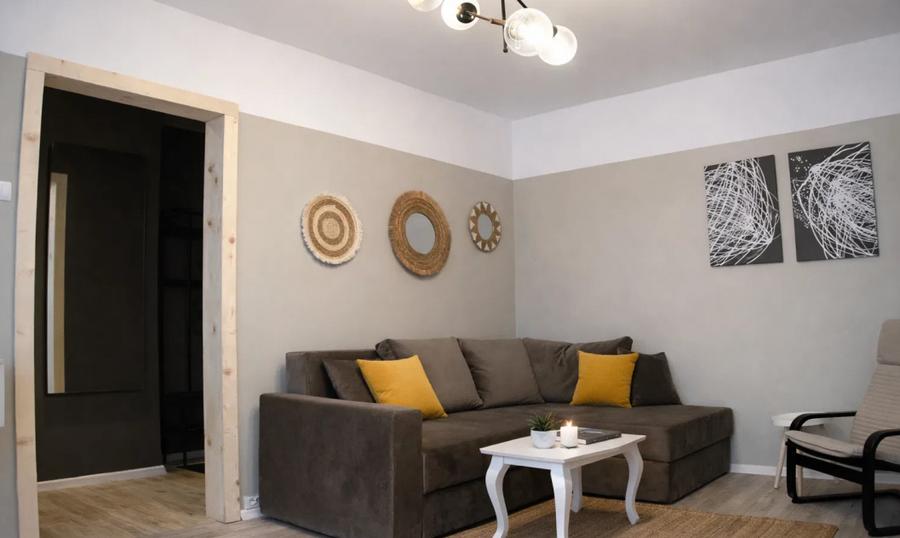 Apartament 2 camere, semidecomandat, 54 mp, metrou aproape, 1 Mai