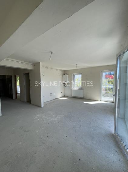 De vanzare Apartament 3 camere Nefinisat  Subcetate Floresti - 3