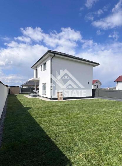 Casa noua curte mare Sibiu, Cristian