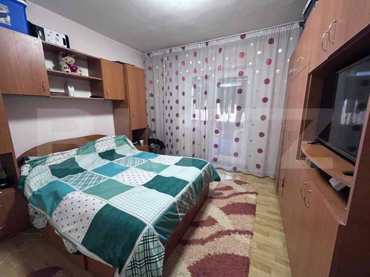 Apartament 2 camere, 54 mp, zona 9 Mai - Liceul Spiru