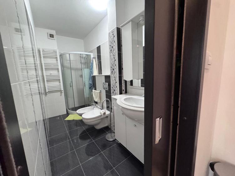 Mioritei LiDL, Apartament 2 cam Decomandat, etaj 1, 2 balcoane, mobilat &RENOVAT