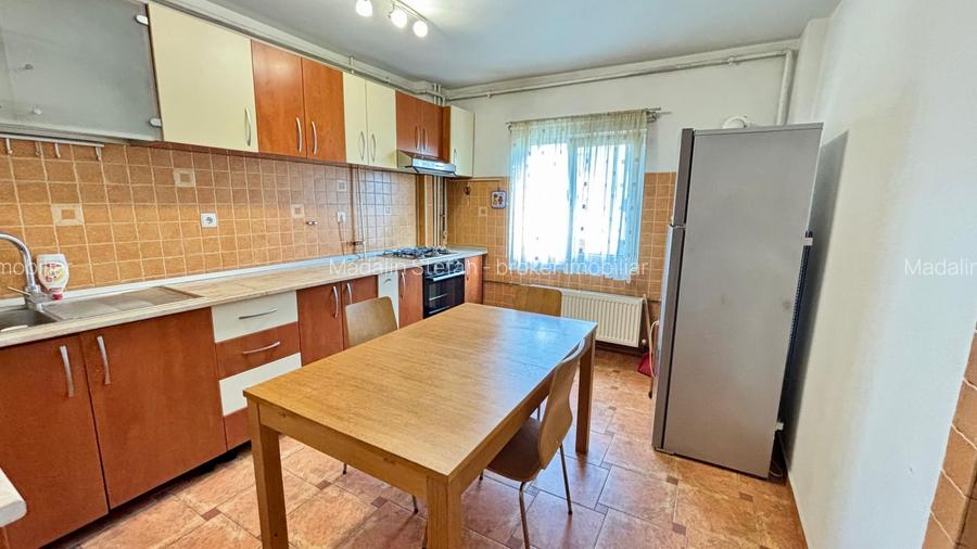 INCHIRIERE APARTAMENT 3 CAMERE - CENTRALA TERMICA - ULTRACENTRAL - 5