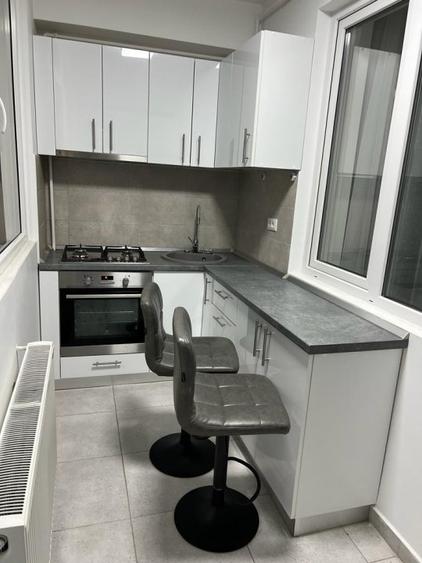 Inchiriez apartament Militari Residence LUX
