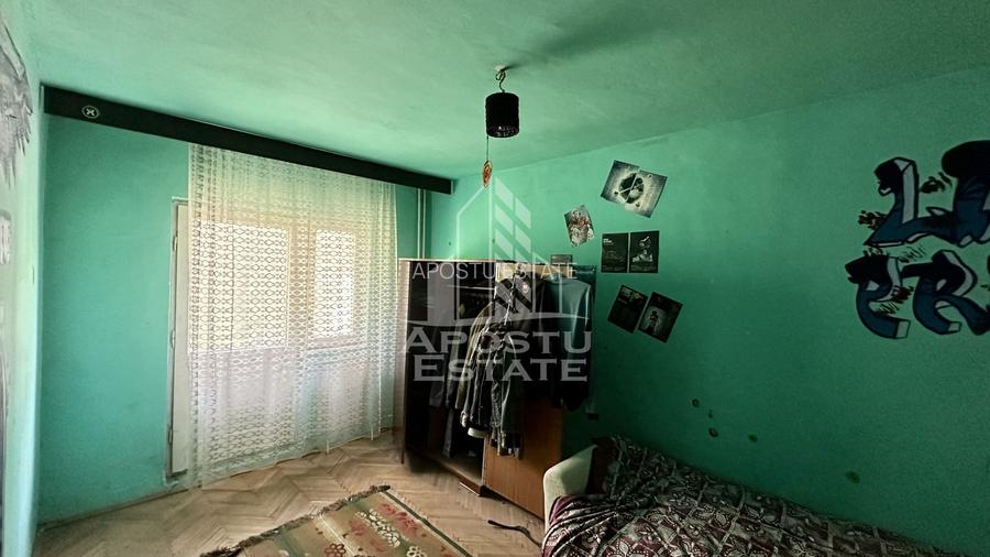 Apartament cu 3 camere, decomandat, etaj intermediar, Aradului - 4