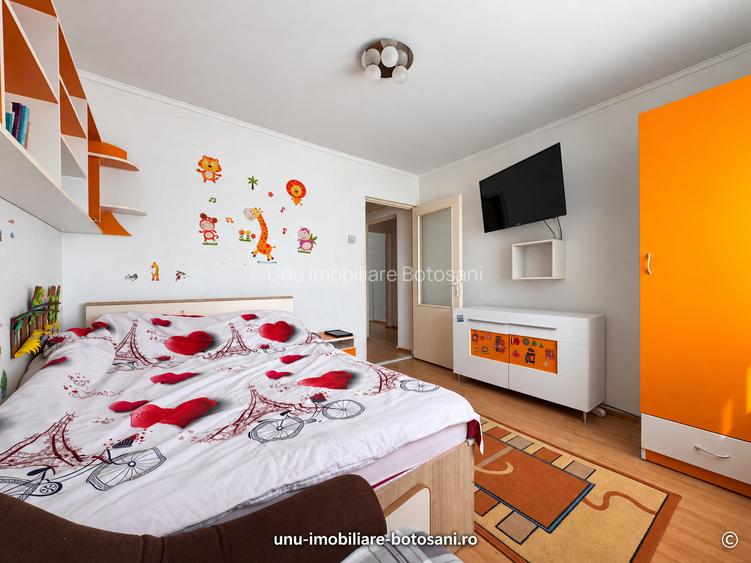 APARTAMENT 4 CAMERE - ETAJ 4 CU ȘARPANTĂ- ÎMPĂRATUL TRAIAN , LOC de PARCARE - 11