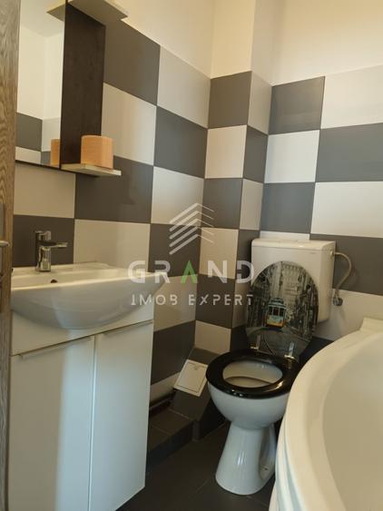 3 camere | 2 niveluri | Casă cu 3 apartamente | Zona Centrală
