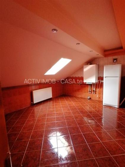 Casa - Vila -  Prelungirea Ghencea - -BUCURESTI sector 6 - 450000E- 660MP TEREN- - 14