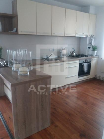 Vila cu curte proprie-zona Cipariu