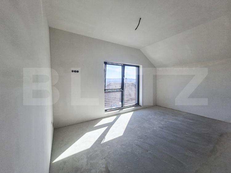 Duplex cu garaj, 156 mp Dâmbul Rotund
