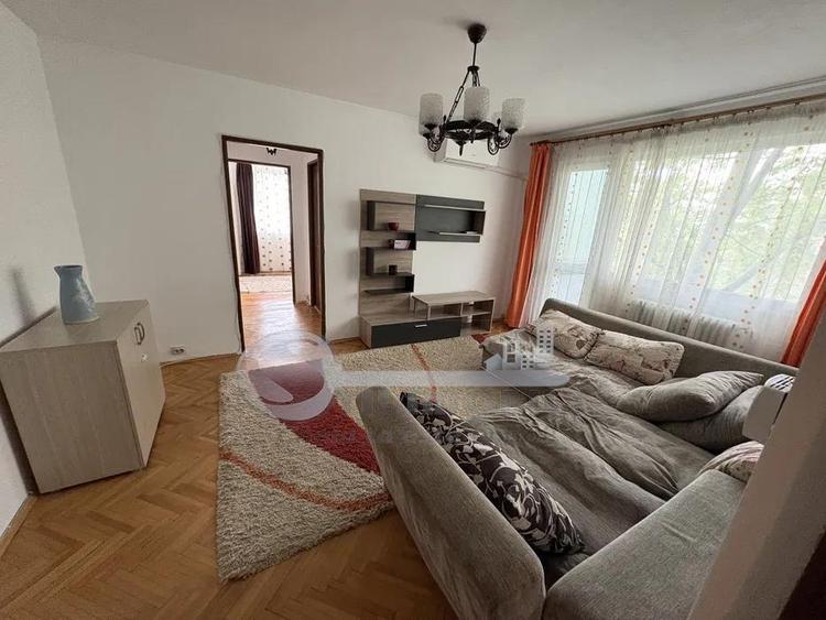 Apartament 3 camere, Pod Ros, aer conditionat, doua balcoane