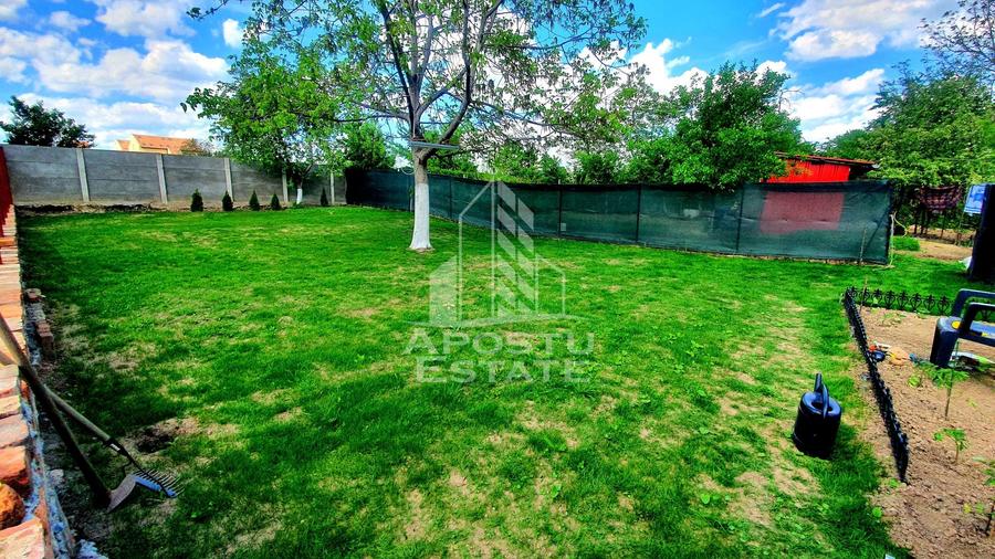 Apartament pe 4 camere, renovat complet la curte comuna in Balcescu