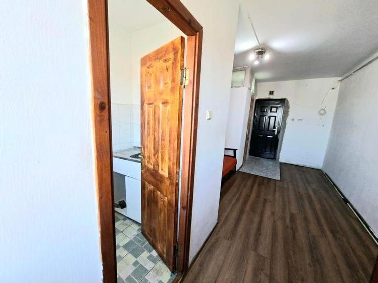 Garsonieră 20 mp, centrală proprie, clasa B – Str. Dacia, Codlea