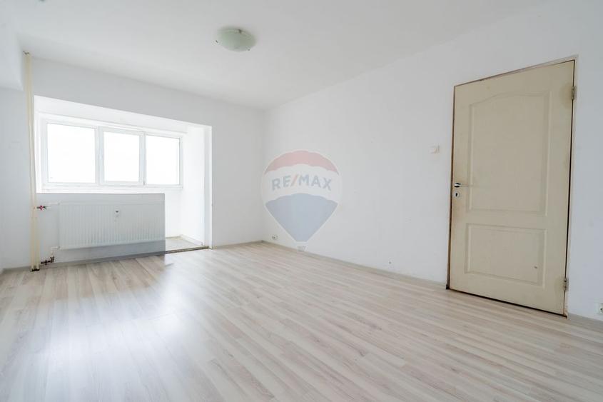 Apartament 3 Camere Decomandat - 72mp Utili, Preț Excelent!