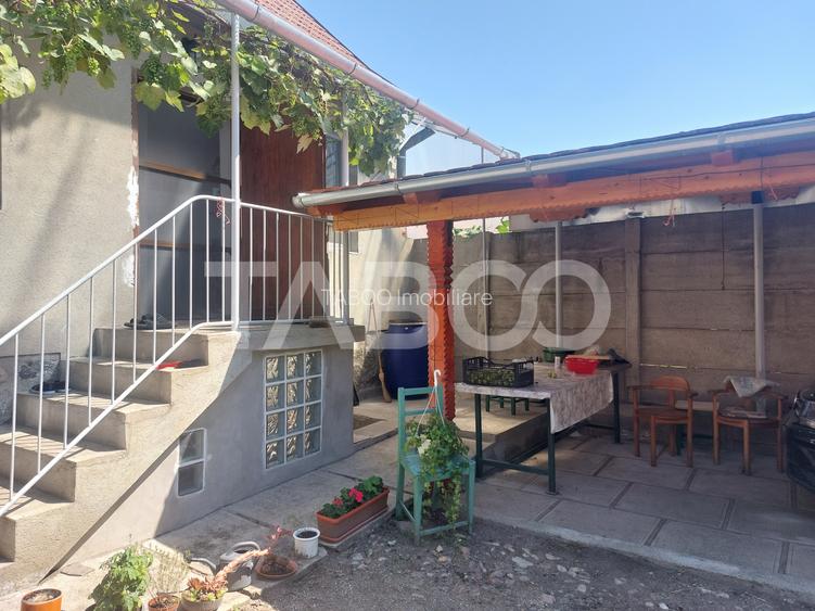 Casa si curte individuala 2 corpuri de casa separate 4 camere gradina - 21
