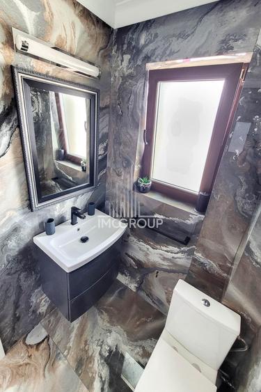Casă individuală cu 4 camere lux de închiriat în Gruia – Piscina
