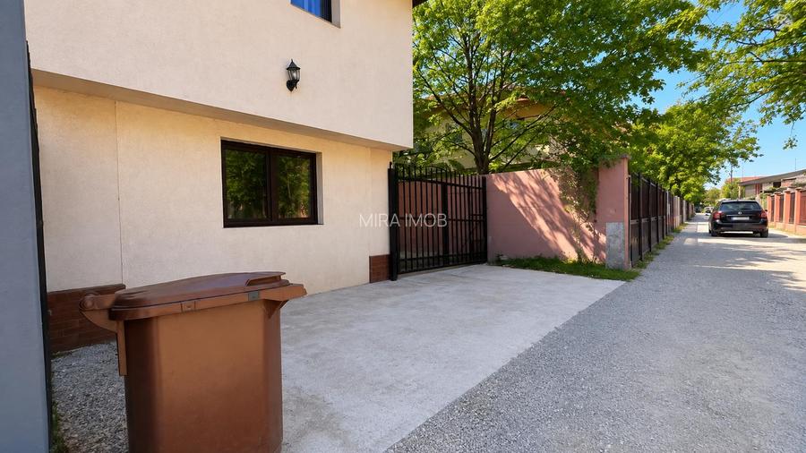 Casă individuală cu teren de 500 mp și garaj – Sector 6, București