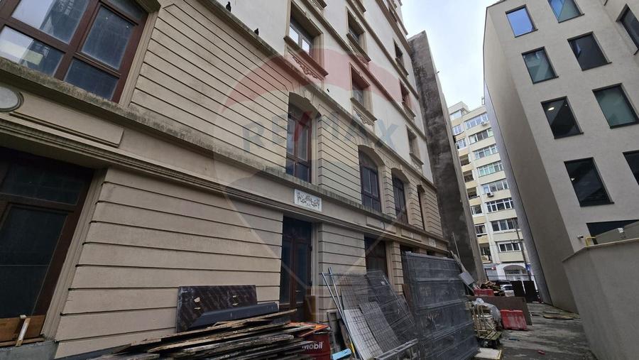 DE VANZARE  Hotel 66 camere zona Rosetti