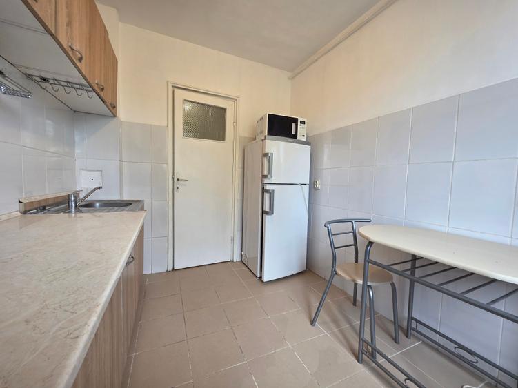 PAJURA - APARTAMENT 2 CAMERE DE ÎNCHIRIAT! ZONĂ VERDE ! METROU JIULUI