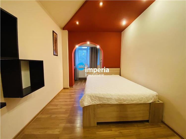 Inchiriez apartament 3 camere D, zona Centru - Independentei