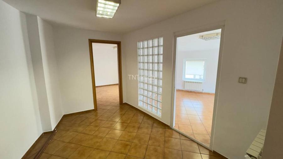Vila cu 4 camere D+P+1 | Piata Unirii | Bd. Marasesti | 2 locuri parcare - 22