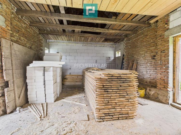 Casă cu teren generos Vărădia de Mureș - Stejar