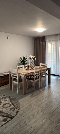 Duplex în Mosnita Noua situat în apropiere de drumul principal.