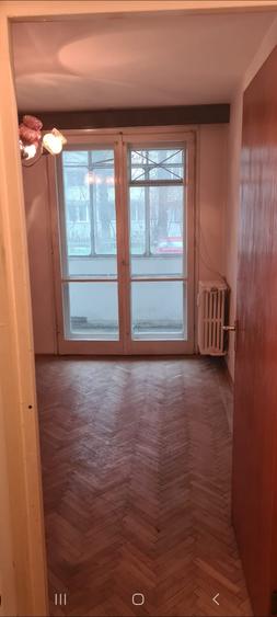 Apartament 3 Camere,Titan,parter/10,2 balcoane,Liber