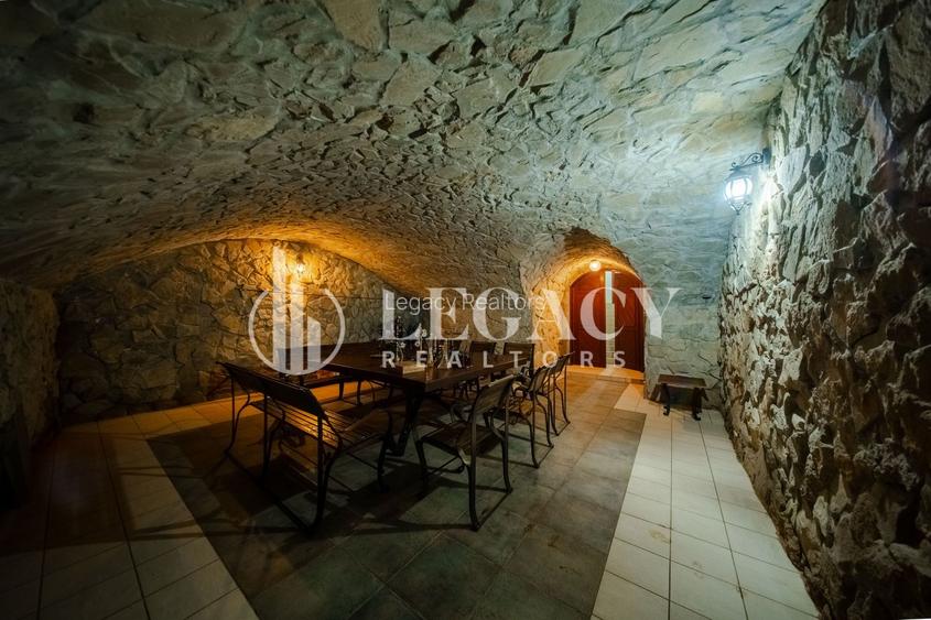 Vilă Exclusivistă în Copou – 680 mp Utili | Teren 1.414 mp - 36