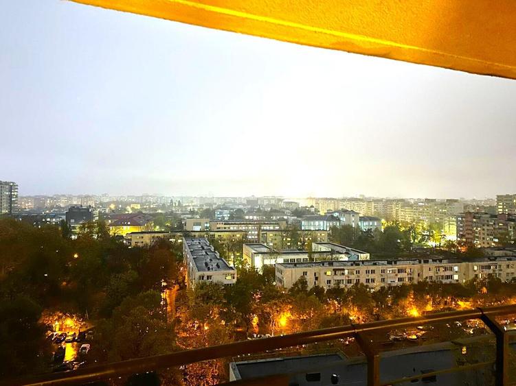 Apartament cu 3 camere (transformat din 4) de inchiriat - Central Park Residence