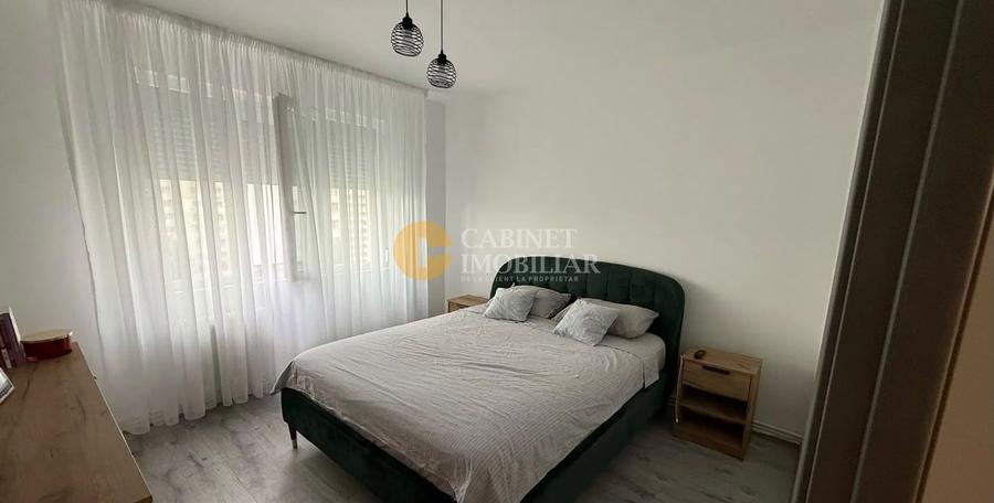 3 camere decomandat - Etaj Intermediar - 72mp-  Zona Alexandru Cel Bun/ Minerva