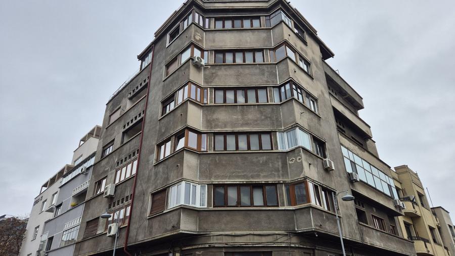 Apartament cu 3 camere 111,78 mp - Cl. Victoriei - Nicolae Iorga