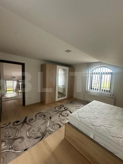 Casa individuala, cu 5 camere, 160 mp utili, zona Patrauti