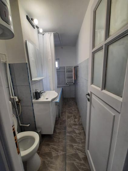 Inchiriere apartament 2 camere, renovat, balcon, langa metrou, Aviatiei