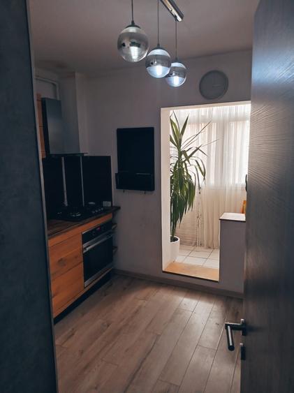 3 camere EREMIA , Decomandat / RENOVAT , mobilat / utilat !