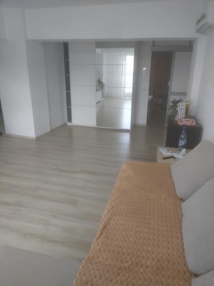 For Rent: Premium 4-Room Apartment | Unirii Square | Panoramic ViewWe