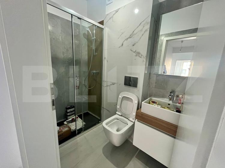 Apartament 3 camere, 78.7 mp, parcare + boxa, zona Tractoru