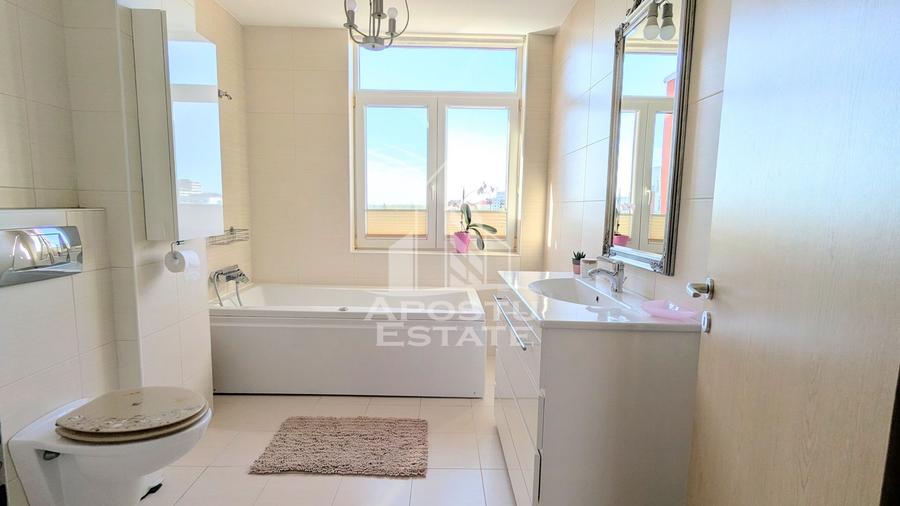 Penthouse cu 3 camere de vanzare,terasa mare, Zona Aradului, Timisoara