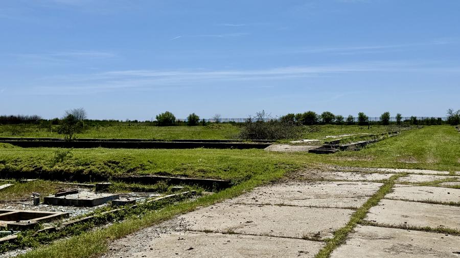 Teren intravilan pe partea cu Marea in zona Aerodrom TUZLA NIBIRU Costinesti