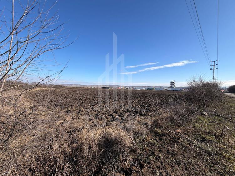 Teren de vânzare – 3.500 mp | 30 €/mp | Ocna Sibiului