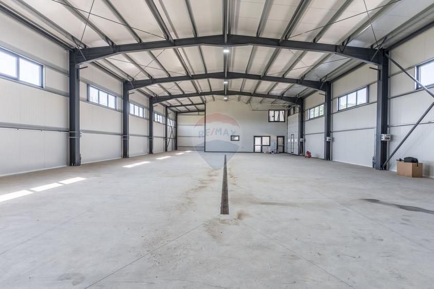 Spațiu Industrial - Hala Modernă de Închiriat, 600mp - Iași, 3 Fântâni