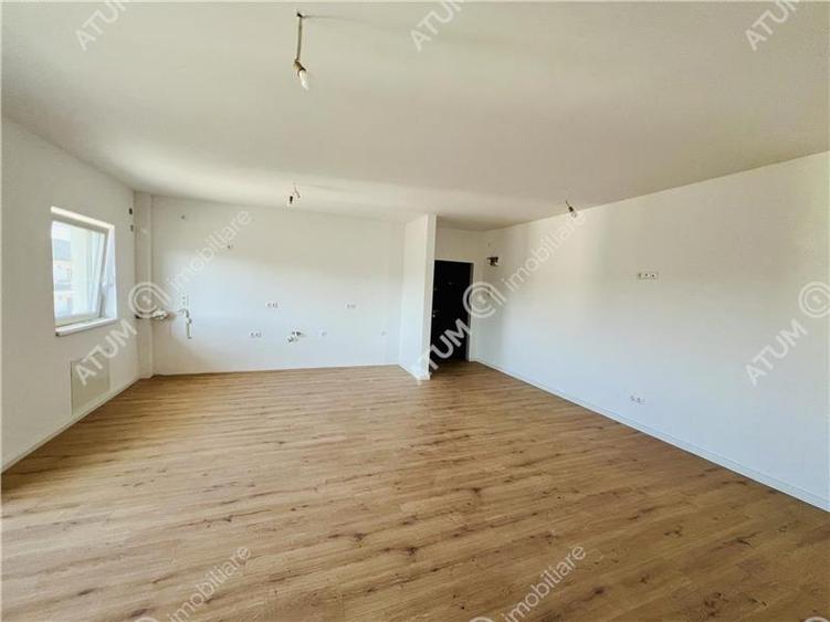 Apartament cu 3 camere si 2 bai in zona Doamna Stanca