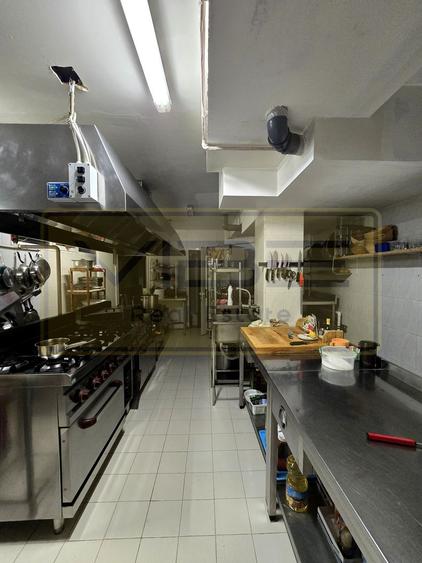 Spatiu restaurant/ evenimente – Copou- complet echipat/ amenajat - 1000mp+