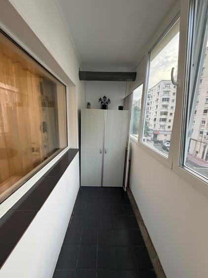 Garsoniera Alba Iulia-Decebal,Str. Mesterul Manole 4,la 7 min metrou Muncii
