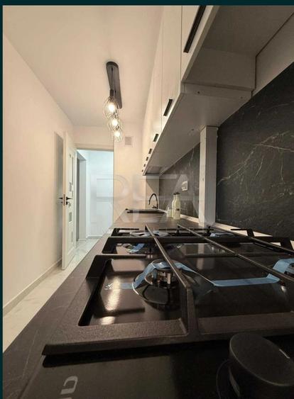 Apartament 2 camere semidecomandat | Renovat complet | Etaj 1/4 | Mobilat și uti