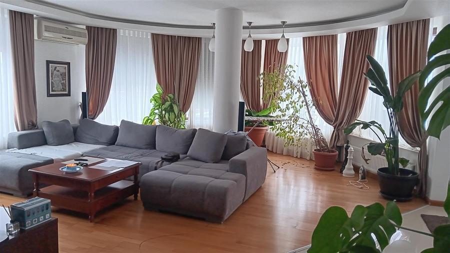 Valea Lupului str Nufarului Vila P+E SU=188mp teren 300mp sau 800mp