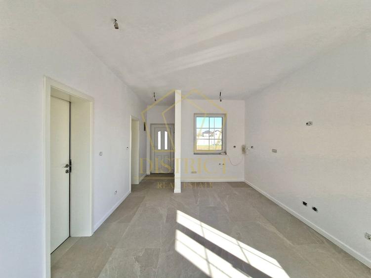 Duplex superb cu 4 camere si dressing | Mosnita Veche | Lidl
