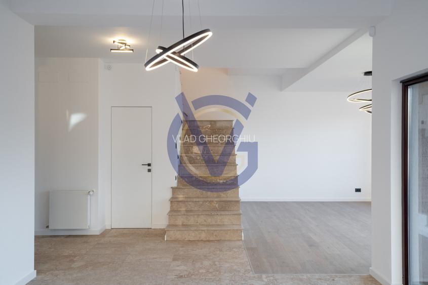 Vila la pret de Apartament in Iancu Nicolae - Curte si Confort - COMISION 0% - 12