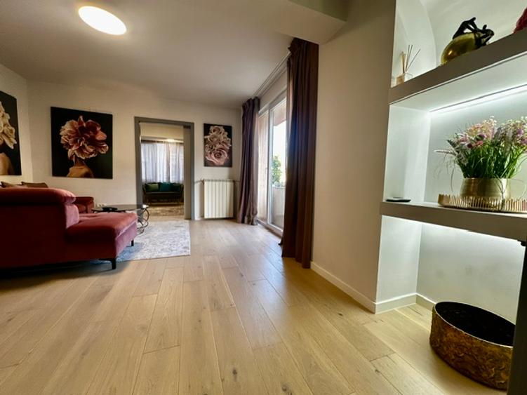 Apartament premium cu 3 camere Ateneul Român, Parcul Cismigiu – Calea Victoriei