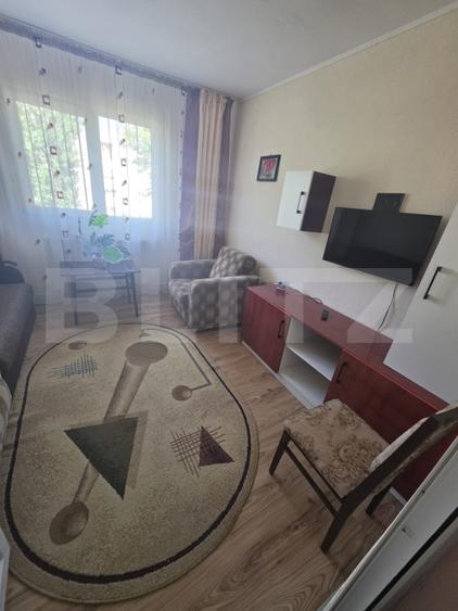 Apartament cu 2 camere, decomandat, zona Micro 40