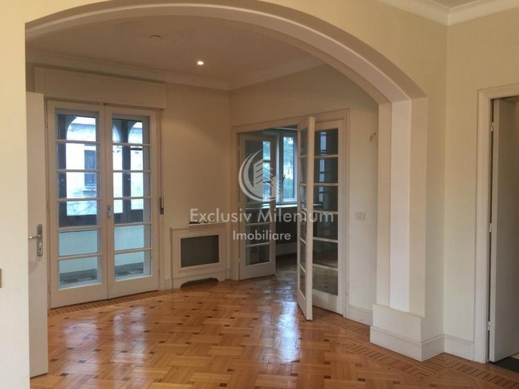 Apt în Vila /Casa Casin /Domenii/ Arcul de Triumf
